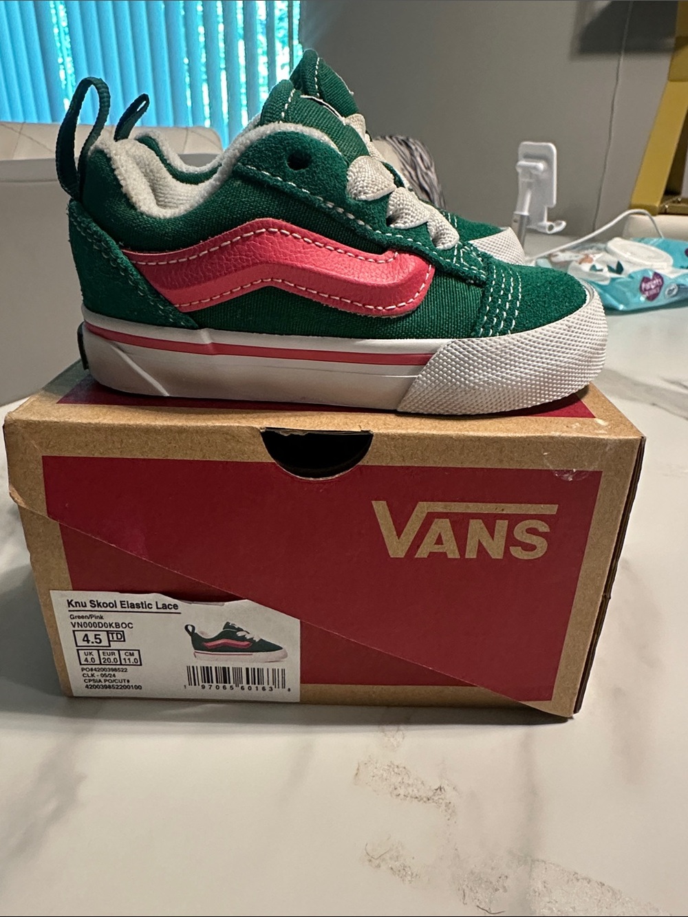 Vans Kids Green Canvas Sneakers with Pink Side Stripe